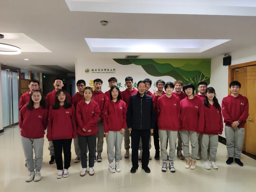 f5dd486929214c8eb49a0d78e4b9b3f8.jpg f5dd486929214c8eb49a0d78e4b9b3f8.jpg