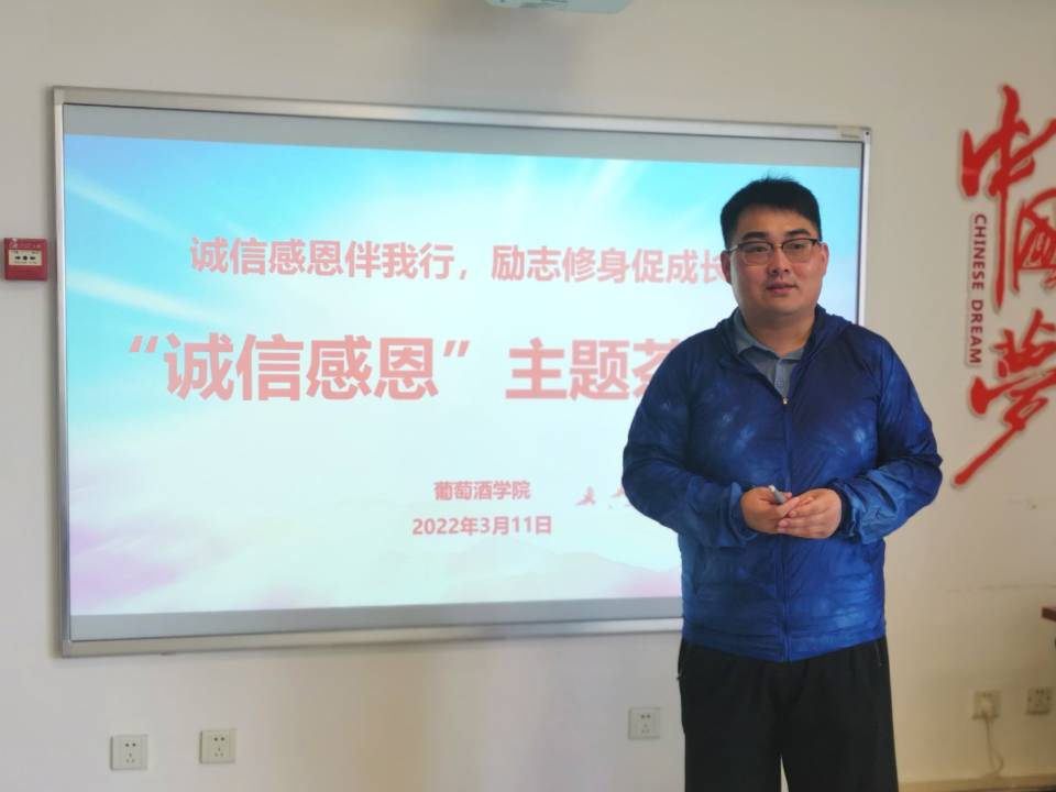 f7fa909d6e79434984d1275af55e0acf.jpg f7fa909d6e79434984d1275af55e0acf.jpg